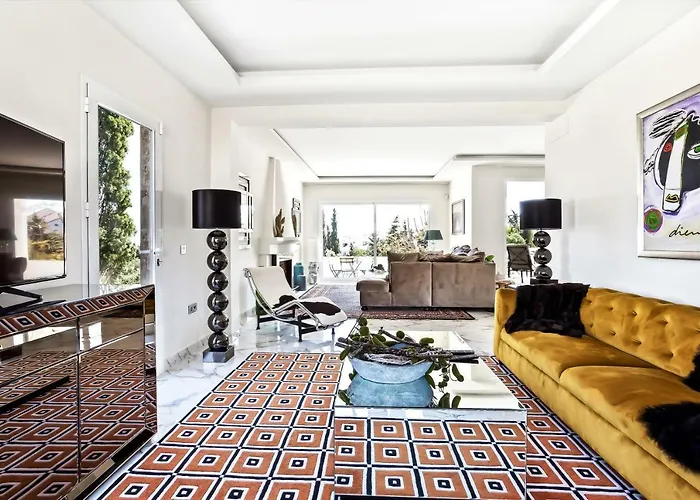 Villa Luxury With Garden, Pool And Jacuzzi By Varenso Holidays Marbella