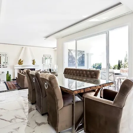 别墅 Luxury With Garden, Pool And Jacuzzi By Varenso Holidays